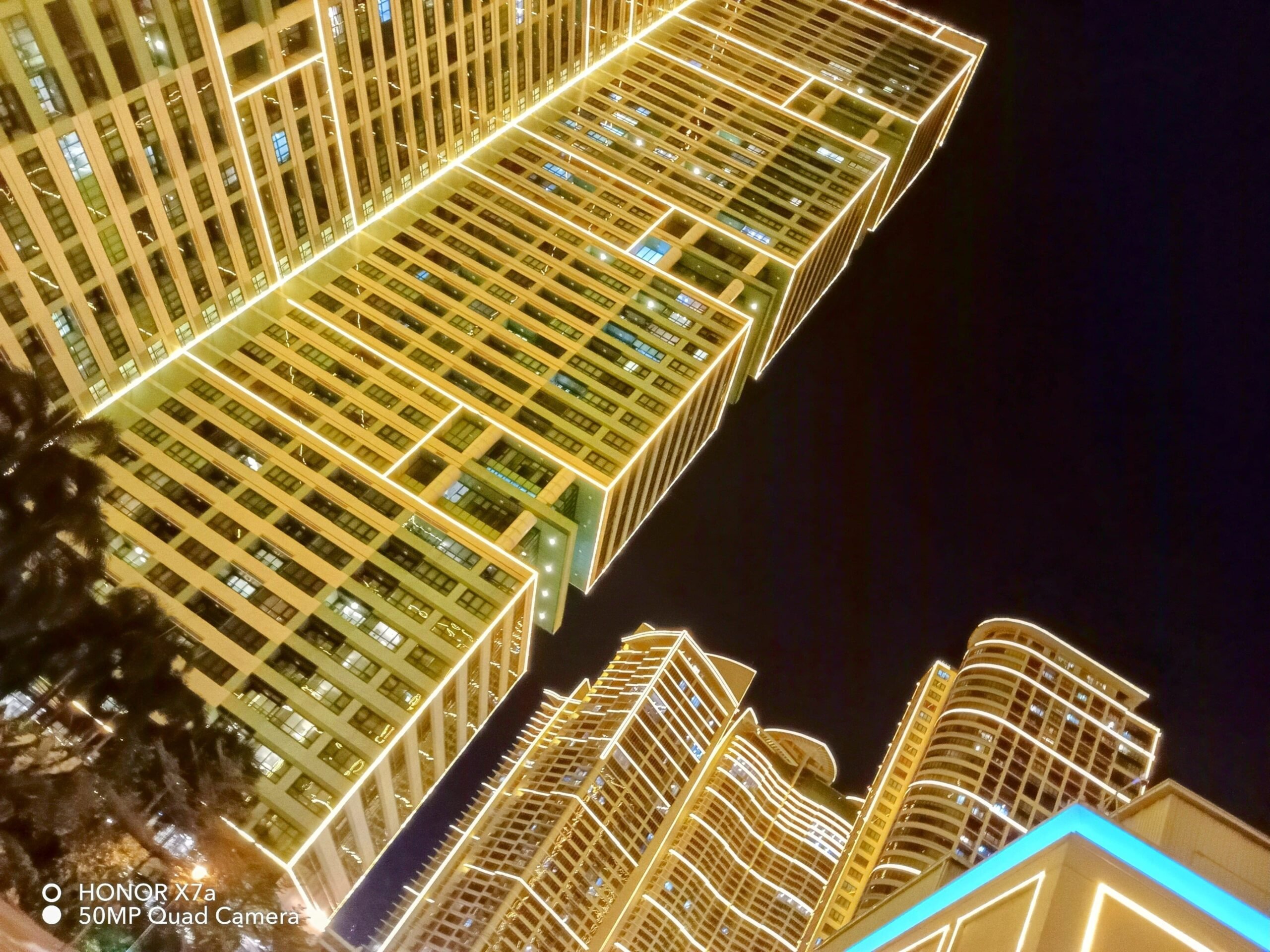 HONOR X7a Review: Your Budget Swiss Army Knife | EveryTechEver